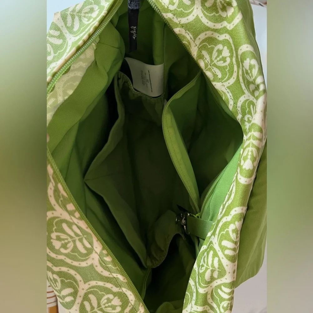 Petunia Pickle Bottom Boxy Backpack Diaper Bag Crossbody option bohemian green